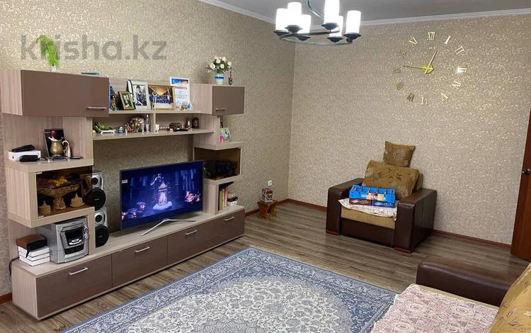 3-комнатная квартира · 87 м² · 2/5 этаж, Назарбаева 3/1 за 30.6 млн ₸ в Кокшетау — фото 2
