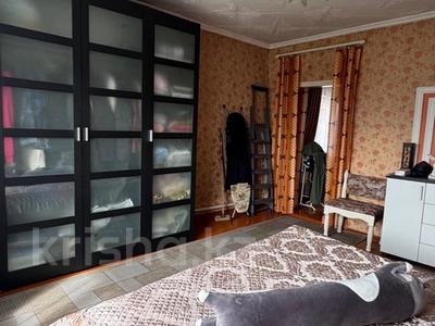 Отдельный дом · 4 комнаты · 108 м² · 11 сот., 2 омская 9 за 16 млн 〒 в Семее