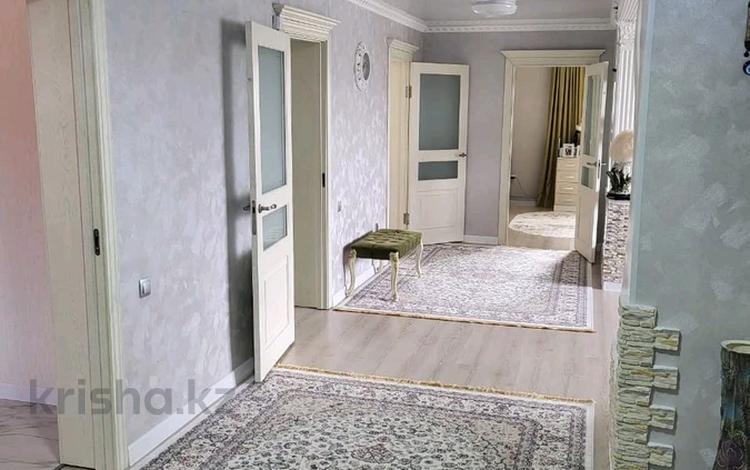 Отдельный дом • 4 комнаты • 150 м² • 10 сот., Восточная 8 за 68 млн 〒 в Бишкуле — фото 2