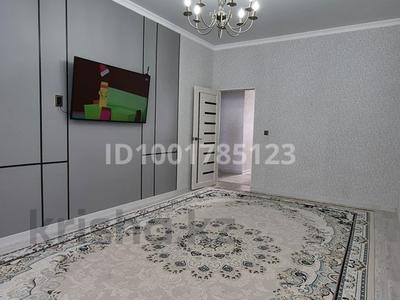2-комнатная квартира · 70 м² · 5/5 этаж, 31А мкр 12 — Хазар плаза, Есенов университет. за 18.5 млн ₸ в Актау