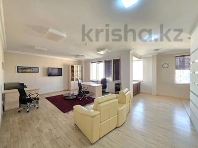 4-комнатная квартира · 161.7 м² · 16/30 этаж, Аль-Фараби за 125 млн ₸ в Алматы, Бостандыкский р-н