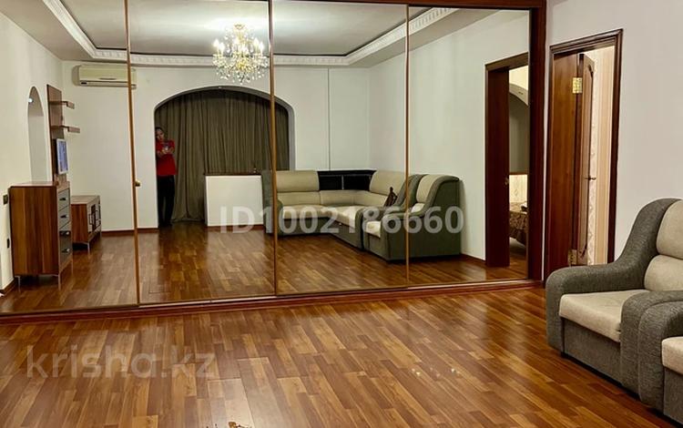 2-комнатная квартира · 60 м² · 10/12 этаж, мкр Самал-2 89 — Бектурова-Мендыкулова за 450 000 〒 в Алматы, Медеуский р-н — фото 39