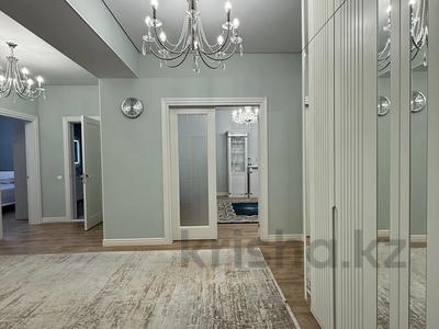 4-комнатная квартира · 150 м² · 4/8 этаж, мкр. Алтын орда, Алии Молдагулова 66/1 за 76 млн ₸ в Актобе