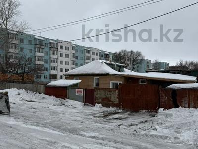 Отдельный дом · 4 комнаты · 80 м² · 10 сот., Набережная 76 — Набережная за 13.5 млн 〒 в Щучинске