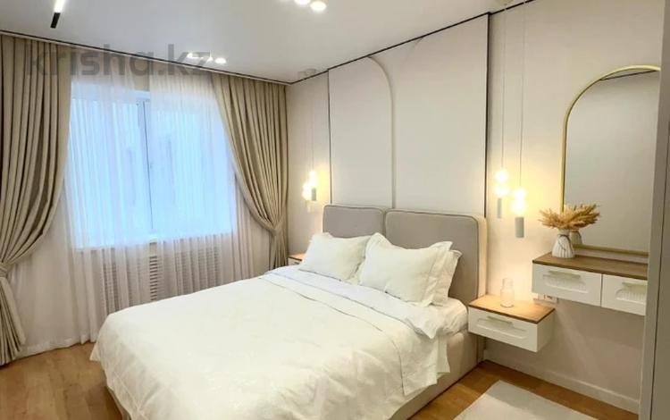 4-бөлмелі пәтер · 77 м² · 5/9 қабат, мкр Самал-2 56 — Аль-Фараби, бағасы: 89 млн ₸ в Алматы, Медеуский р-н — фото 2