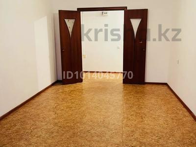 2-комнатная квартира · 59 м² · 1/5 этаж, мкр Арай-2 14 за 16.5 млн ₸ в Таразе