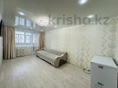 2-комнатная квартира, 47 м², 5/5 этаж, 40-летия Победы 44/3 за 6.5 млн 〒 в Шахтинске