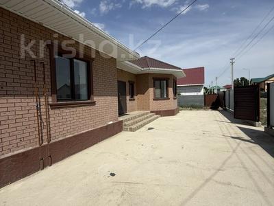 Жеке үй · 4 бөлме · 210 м² · 10 жүзд., Жеруйык 25 11, бағасы: 67 млн ₸ в Атырау