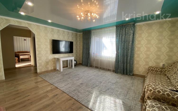 Отдельный дом • 4 комнаты • 100 м² • 5 сот., Расковая за 39 млн 〒 в Павлодаре — фото 2