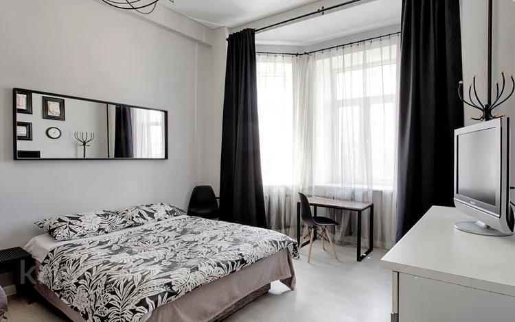 1-комнатная квартира · 50 м² · 3/10 этаж, 17-й мкр 3 — C видом на море за 12 000 ₸ в Актау — фото 6