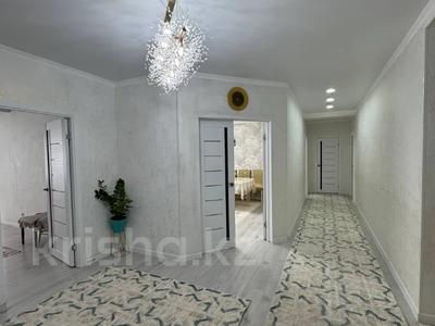 Продажа квартир в Актюбинской обл.: 4-комнатная квартира · 145 м² · 2/9 этаж, мкр. Алтын орда за 57 млн 〒 4-комнатная квартира · 145 м² · 2/9 этаж, мкр. Алтын орда за 57 млн 〒 в Актобе