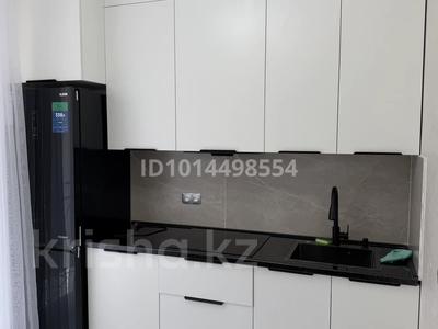 1-комнатная квартира · 50 м² · 3 этаж, мкр Акжайык, Толеметова за 250 000 ₸ в Шымкенте, Абайский р-н
