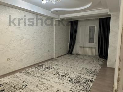 2-комнатная квартира · 72 м², 19-й мкр 3 за 10 000 ₸ в Актау