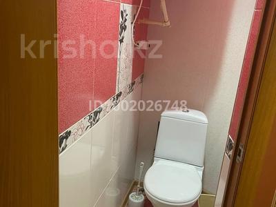 3-бөлмелі пәтер · 65 м² · 3/5 қабат, Акан сери 91 — На против ДК Кокшетау, бағасы: 170 000 〒