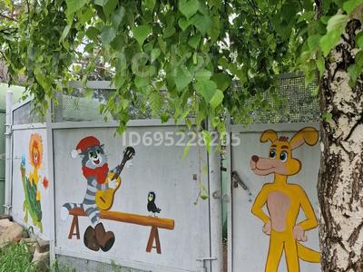 Дача · 2 комнаты · 30 м² · 8 сот., Данное общество УРАЛОЧКА за 1.5 млн 〒 в Темиртау