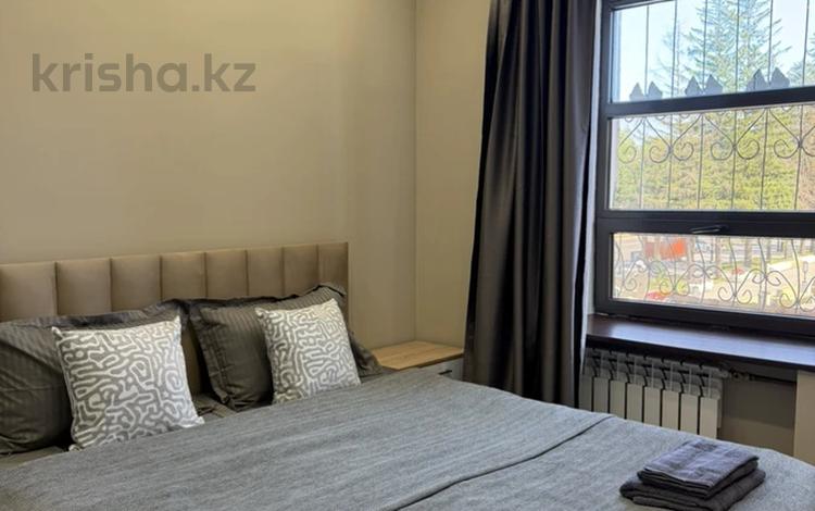 2-комнатная квартира · 42 м² · 2/3 этаж, Сагадат Нурмагамбетова 29 за 18 000 ₸ в Усть-Каменогорске — фото 2