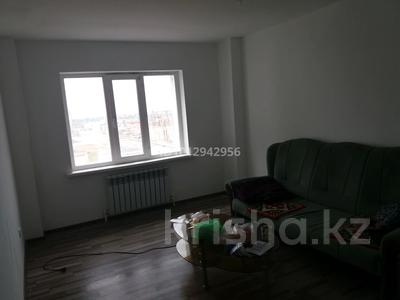 2-комнатная квартира · 64 м² · 17/25 этаж, Микрорайон Байкена Ашимова за 130 000 ₸ в Караганде, Казыбек би р-н