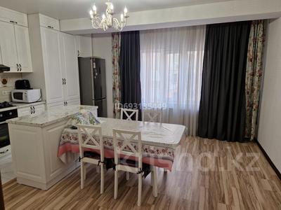 3-комнатная квартира, 112.6 м², 3/6 этаж, мкр Жетысу-2 11/1 — Домостроительная саина за 57 млн 〒 в Алматы, Ауэзовский р-н