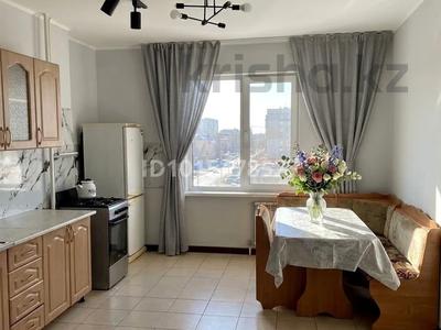2-комнатная квартира · 74 м² · 2/9 этаж, мкр. Алмагуль, Мкр Алмагуль 4 31 — Бағдаулет за 180 000 ₸ в Атырау