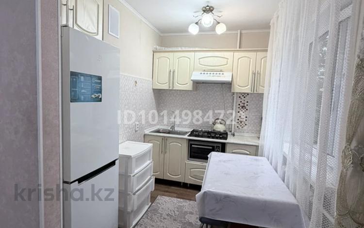 2-комнатная квартира · 54 м² · 3/5 этаж, Майкудук, 15й микрорайон 17 за 150 000 ₸ в Караганде, Алихана Бокейханова р-н — фото 2