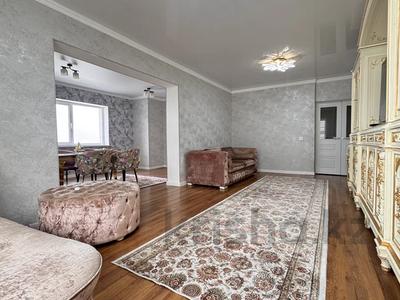 3-бөлмелі пәтер · 124 м² · 14/17 қабат, Мамыр-1 29, бағасы: 87 млн ₸ в Алматы, Ауэзовский р-н