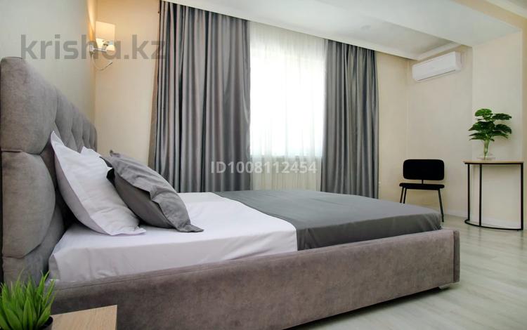 1-комнатная квартира · 45 м² · 12/12 этаж, Шевченко 85 — Сейфуллина за 18 000 ₸ в Алматы, Алмалинский р-н — фото 2