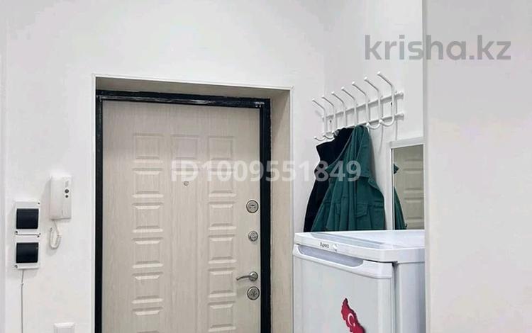 2-комнатная квартира · 50 м² · 2/9 этаж, Қосшыгулова 121 — Назарбаева Наурызбай батыр 138 маг Союз за 15 000 ₸ в Кокшетау — фото 2