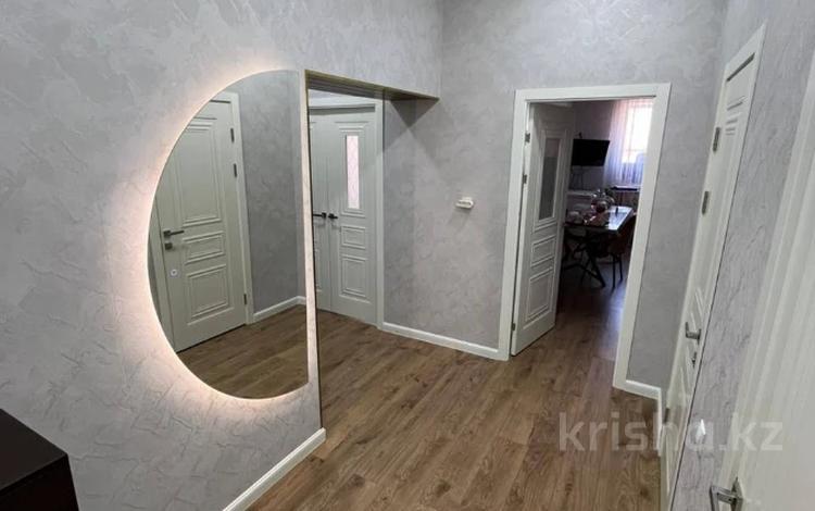 2-бөлмелі пәтер · 80 м² · 4/5 қабат, мкр. Алтын орда, бағасы: 28.5 млн ₸ в Актобе — фото 17