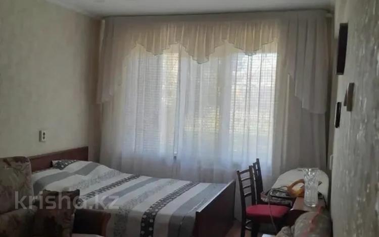 1-комнатная квартира · 34 м² · 1/5 этаж, Кабанбай батыра 80 за 16 млн ₸ в Усть-Каменогорске — фото 2