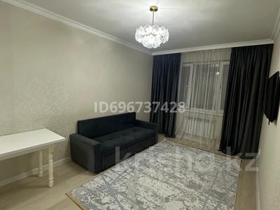 2-комнатная квартира · 53 м² · 2/12 этаж, мкр Достык 35 за 280 000 ₸ в Алматы, Ауэзовский р-н