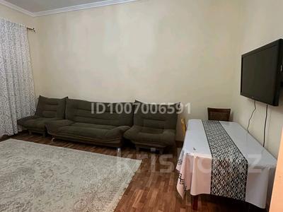 3-комнатная квартира · 75 м² · 1/5 этаж, Рысқұлов 19 — Қазыбек би за 200 000 ₸ в Шымкенте, Аль-Фарабийский р-н