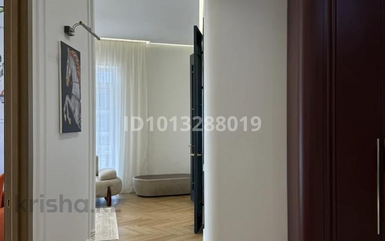 3-комнатная квартира · 90 м² · 4/7 этаж, Керей-Жанибек хандар 44/4 за 113 млн ₸ в Астане, Есильский р-н — фото 46
