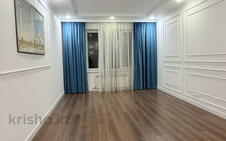 3-комнатная квартира · 98 м² · 10/14 этаж, Туркестан 28/2 за 106 млн ₸ в Астане, Есильский р-н — фото 2