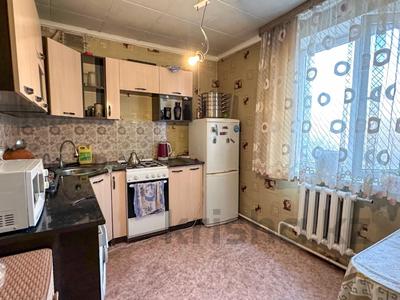 3-комнатная квартира · 67 м² · 2/3 этаж, Ул. Желтоксан за 15 млн ₸ в Талдыкоргане, мкр военный городок Жулдыз