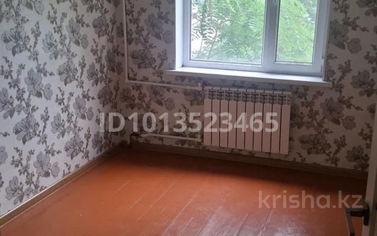 2-комнатная квартира · 45 м² · 2/5 этаж, 8-й микрорайон 39 А за 130 000 ₸ в Шымкенте, Туран р-н — фото 2