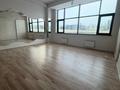 Еркін, кеңселер · 425 м², бағасы: 5.1 млн ₸ в Алматы, Медеуский р-н — фото 2