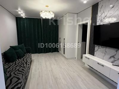 2-комнатная квартира · 54 м² · 1/2 этаж, Жакенова 15 — За Боченком за 15 000 ₸ в Сарани