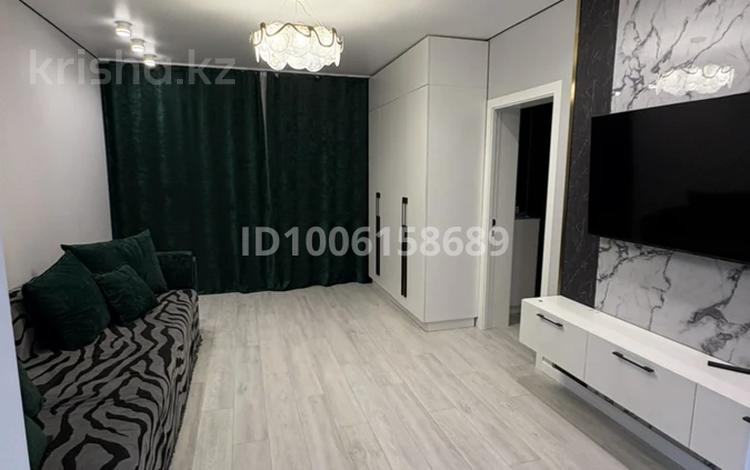 2-комнатная квартира · 54 м² · 1/2 этаж, Жакенова 15 — За Боченком за 15 000 ₸ в Сарани — фото 2