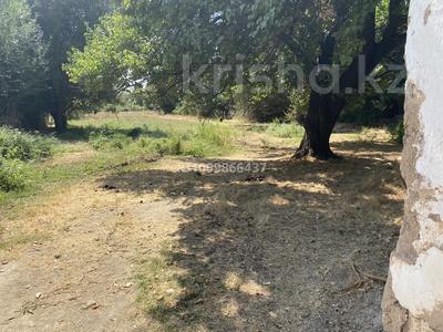 Жер телімі · 25 сотық, Айбергенова 11 — Қарабау ауылы, границаға жақын жерде, бағасы: 7 млн 〒 в Сарыагаш
