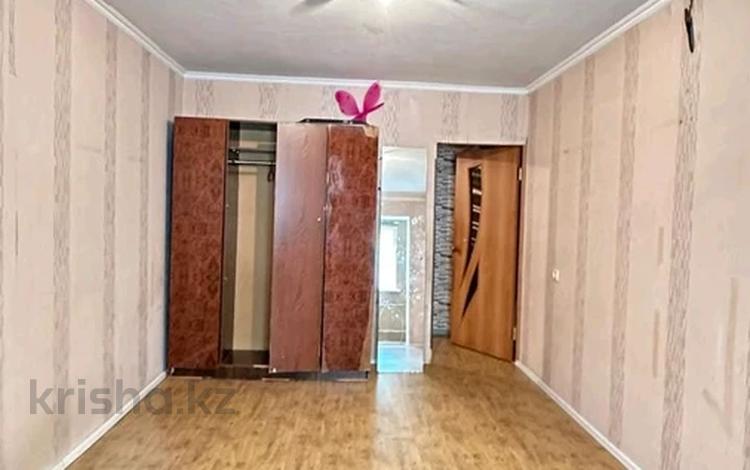 2-комнатная квартира · 50 м² · 1/5 этаж, 8-й микрорайон 11 — Тамерлановское шоссе за 100 000 ₸ в Шымкенте, Туран р-н — фото 2