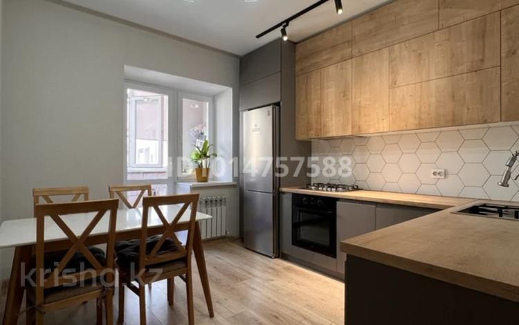 2-комнатная квартира · 70 м² · 8/9 этаж, проспект Аль-Фараби 20 — Сьянова за 550 000 ₸ в Костанае — фото 2