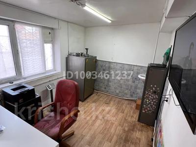 Дүкендер мен бутиктер · 50 м², бағасы: 300 000 〒 в Астане, р-н Байконур