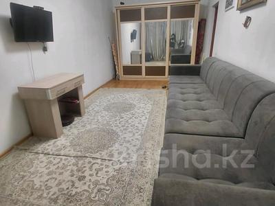 2-бөлмелі пәтер · 70 м² · 5/9 қабат, Ақбұлақ ш/а., Чуланова 121, бағасы: 37.5 млн ₸ в Алматы, Алатауский р-н