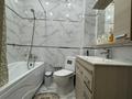 3-комнатная квартира · 124 м² · 7/9 этаж, скоробогатова за 63 млн ₸ в Уральске — фото 11