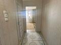 3-комнатная квартира · 64 м² · 9/9 этаж, мкр 4 — ТД Азия Молл, ТРК Орал, ГМ Алтындар за 24 млн ₸ в Уральске — фото 10