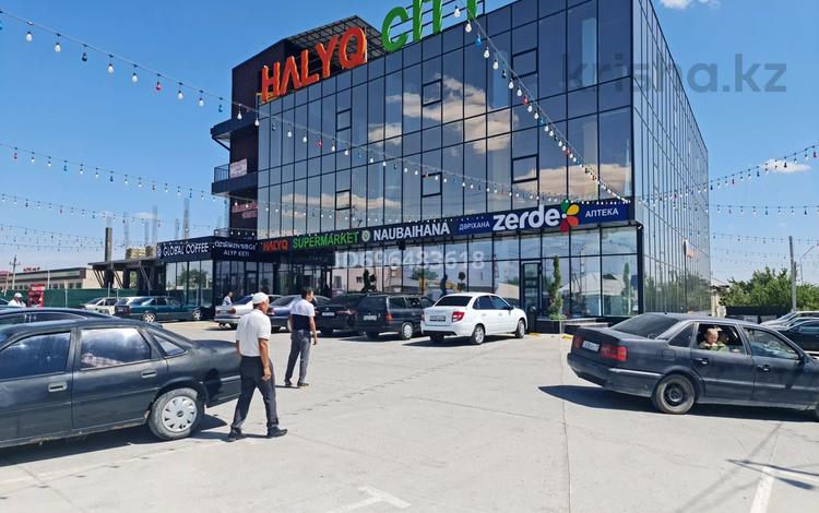 Магазины и бутики, салоны красоты · 700 м² за 700 000 〒 в Туркестане — фото 2