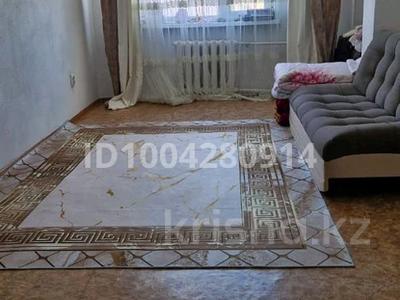 1-бөлмелі пәтер · 40 м² · 5/5 қабат, Ақбұлым ш/а., Мкр. Байтерек 12 — 13 микр обл дедский больниц, бағасы: 70 000 ₸ в Таразе, мкр Акбулым