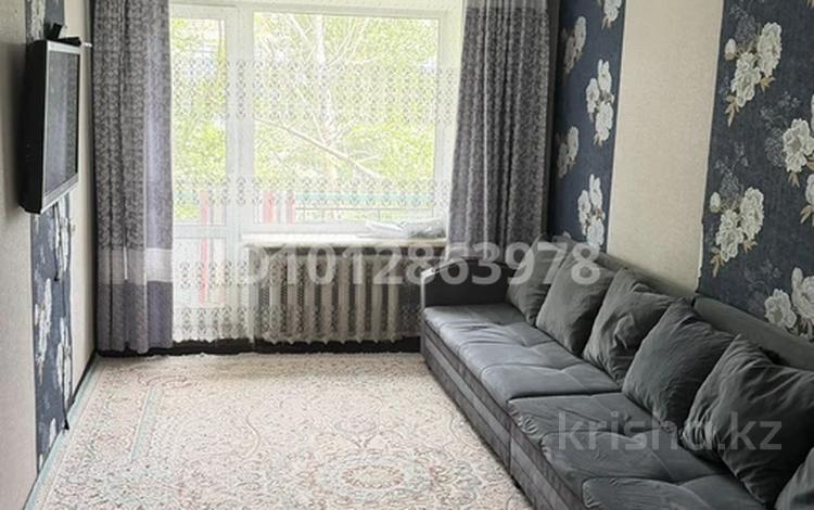 3-бөлмелі пәтер · 60 м² · 4/5 қабат, мкр Юго-Восток, язева 17 — язева, бағасы: 20.5 млн ₸ в Караганде, Казыбек би р-н — фото 2