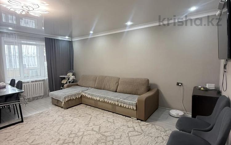 3-комнатная квартира · 70 м² · 10/10 этаж, Физкультурная 9/2 за 28.7 млн ₸ в Семее — фото 2