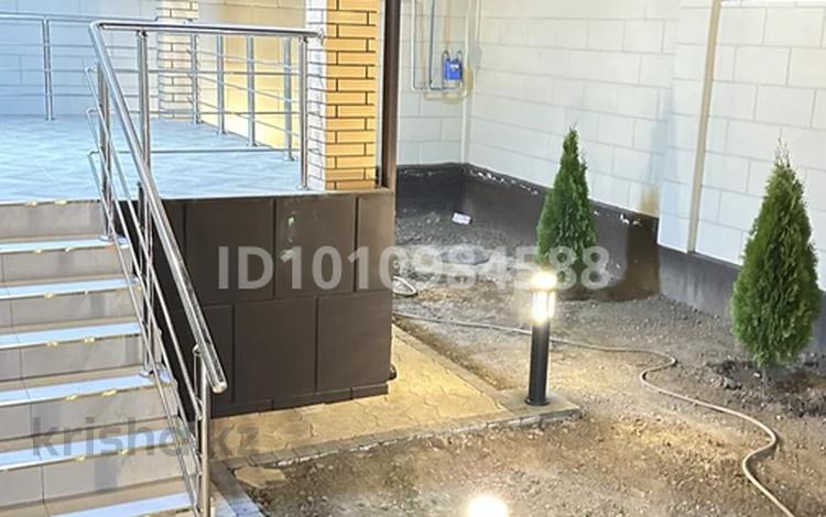 Отдельный дом · 4 комнаты · 190 м² · 5.7 сот., мкр Калкаман-2 35 — От ул. АШИМОВА в 50м от пр. Абая 1км за 133 млн ₸ в Алматы, Наурызбайский р-н — фото 4